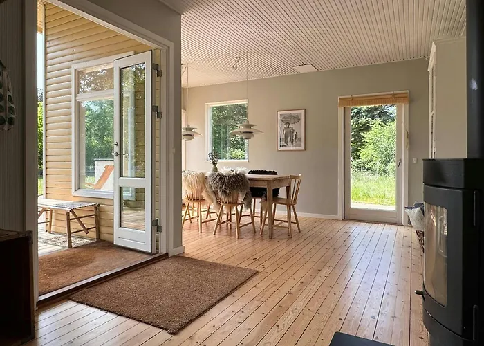 Modern Close To Odden Tatil Evi *
